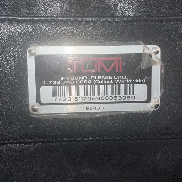 Tumi Alpha Black Genuine Leather Expandable Briefcase 904D3 - Picture 3 of 7